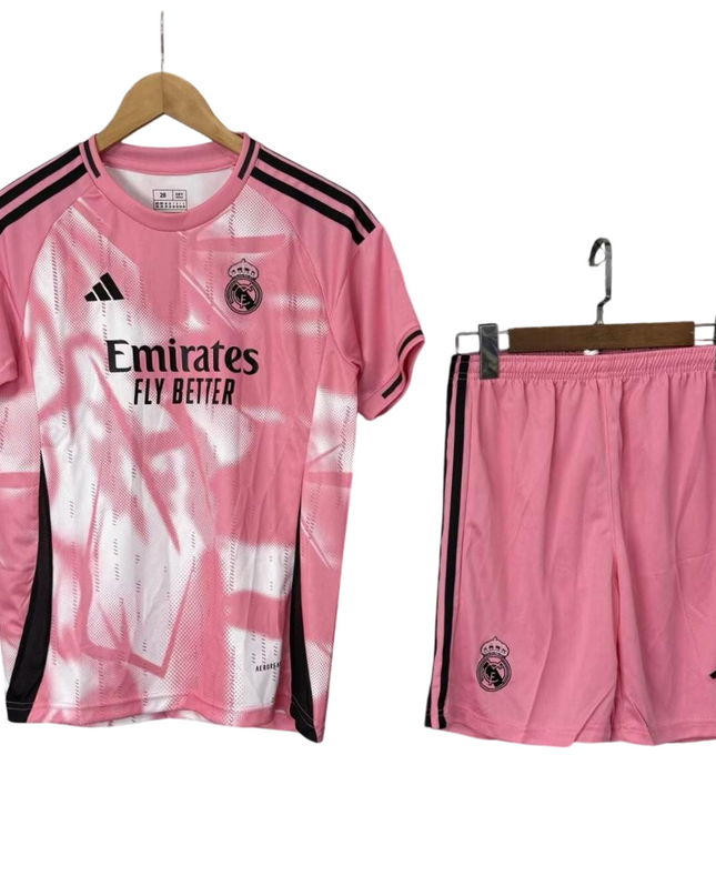 Kit Adidas Real Madrid  Camisola + Calção 25 / 26 Equipamento Pink Especial